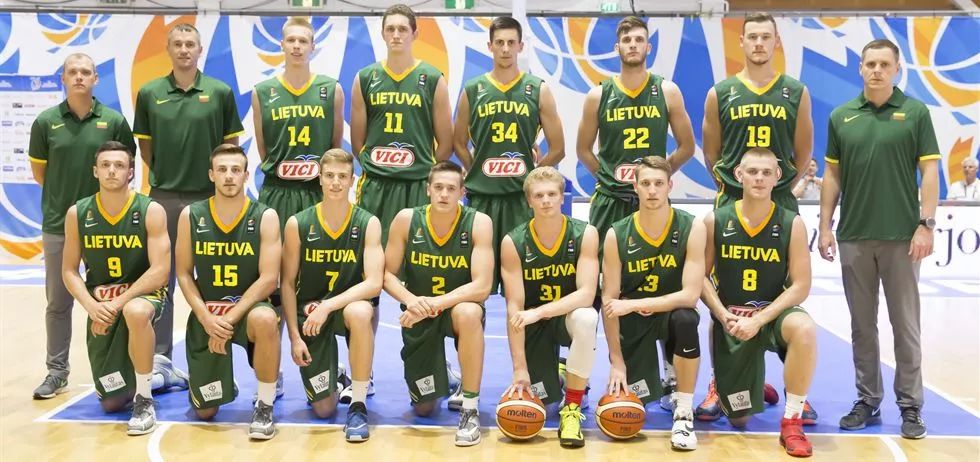 罗马诺：拉莫斯将离开蒙特雷，他希望加盟新球队而不是退役（罗马诺：拉莫斯将告别蒙特雷，更希望转投新东家而非选择退役）