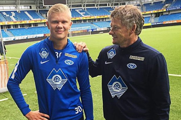 拜仁慕尼黑客场大胜沙尔克04