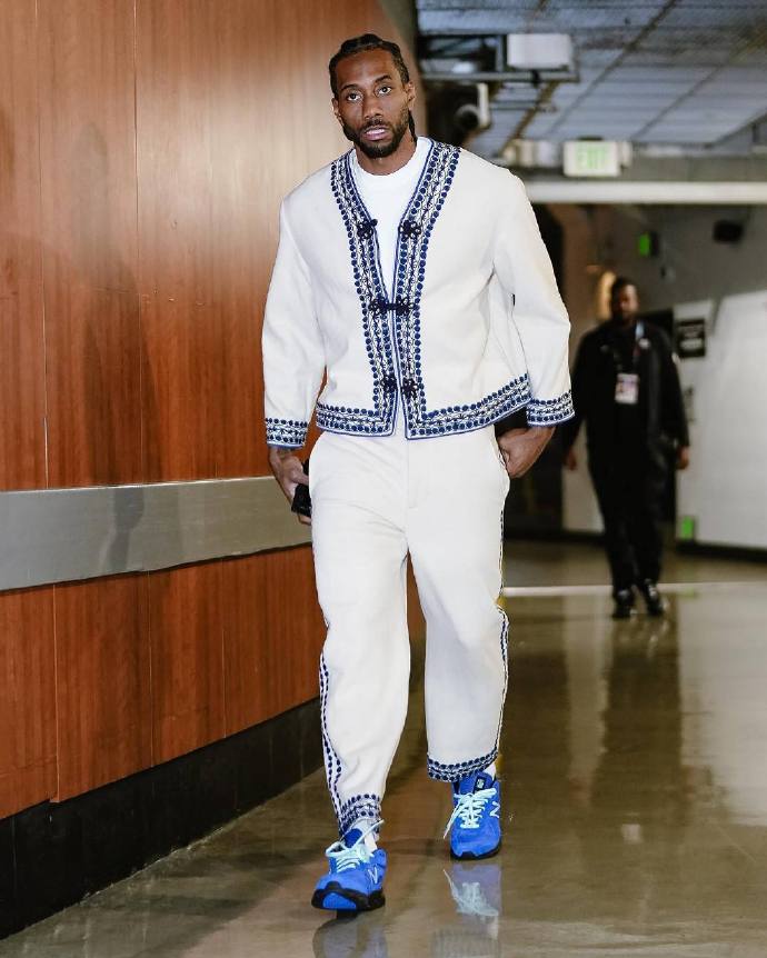 新疆阿图什杯11月15日开幕，艾菲尔丁担任喀什库克兰队主教练（11月15日新疆阿图什杯启幕，艾菲尔丁执教喀什库克兰队）