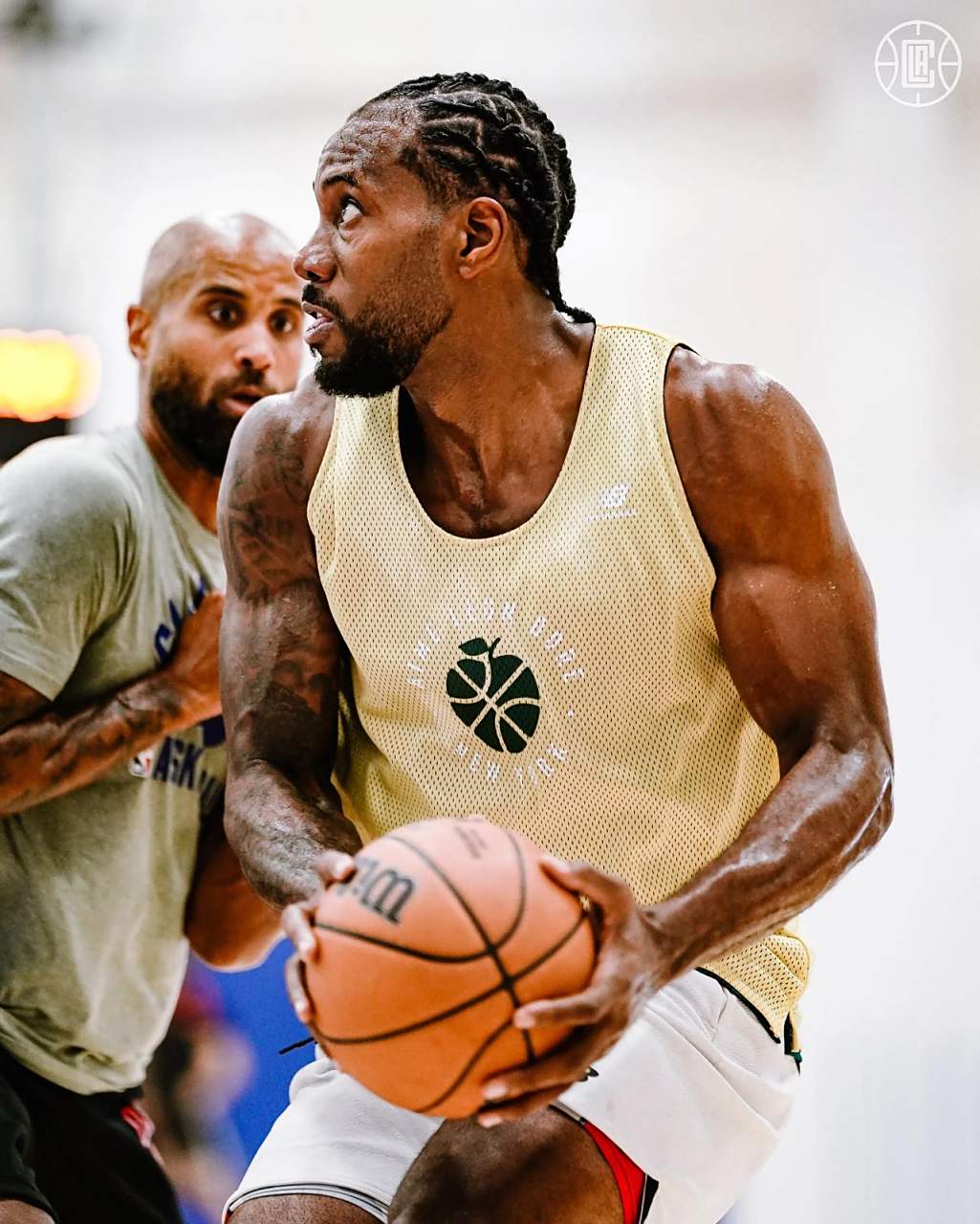 篮球比赛最容易被忽略的细节（篮球赛场上最常被忽视的关键细节）